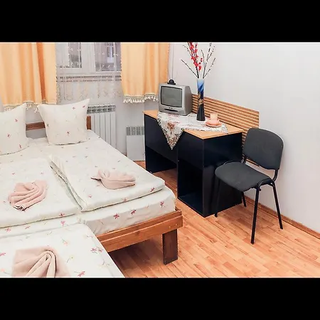 Apple Hostel *