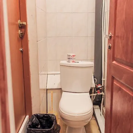 Hostel Apple *