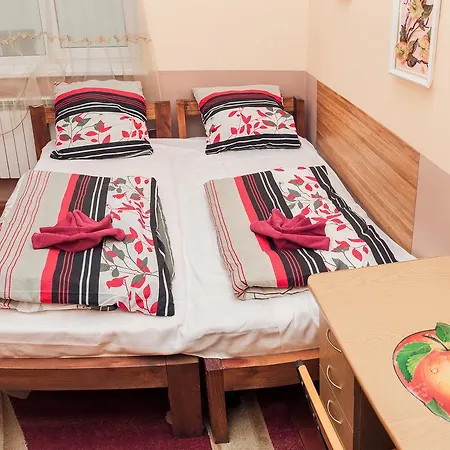 Hostel Apple