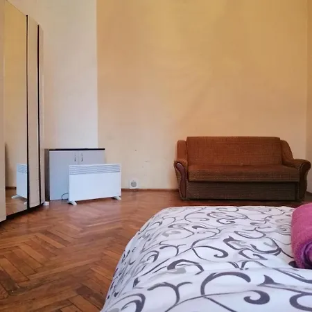 Хостел Apple Львів